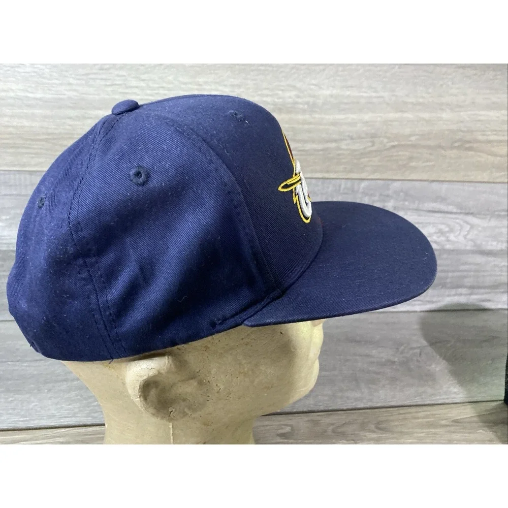 NBA Cleveland Cavaliers Youth Snapback Hat Navy Blue Embroidered Logo‎ OSFM Cap